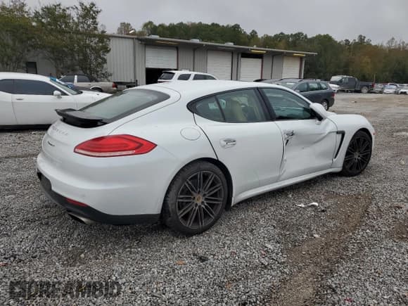 ✅ 2016 Porsche Panamera 4 • VIN: WP0AA2A78GL003472 • Lot: 90085255. Wystawiony na Copart z przebiegiem 102 451 mil. Bezpłatny archiwum sprzedaży aukcyjnych z USA i szczegółowy raport historii pojazdu na DreamBid. Zdjęcie 3.