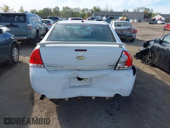 2014 Chevrolet Impala LTZ z VIN 2G1WC5E37E1178798, wystawiony jako IAAI lot #43351966 z przebiegiem 140 532 mil mil oraz . Historia ofert i sprzedaży dostępna na DreamBid. Obrazek 16.