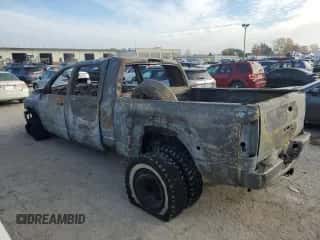 2006 Dodge 3500 SLT z VIN 3D7MX49C26G240422, wystawiony jako Copart lot #77147624 z przebiegiem Nie podano mil oraz Nie do naprawy • Non repairable. Historia ofert i sprzedaży dostępna na DreamBid. Obrazek 2.