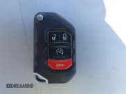 ✅ 2022 Jeep Gladiator Willys Sport • VIN: 1C6HJTAG0NL180848 • Lot: 41778129. Wystawiony na IAAI z przebiegiem Nie podano. Bezpłatny archiwum sprzedaży aukcyjnych z USA i szczegółowy raport historii pojazdu na DreamBid. Zdjęcie 11.