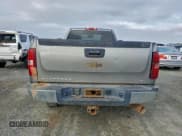 ✅ 2007 Chevrolet Silverado 2500HD 1LT • VIN: 1GCHK24617E564552 • Lot: 94405315. Wystawiony na Copart z przebiegiem 84 082 mil. Bezpłatny archiwum sprzedaży aukcyjnych z USA i szczegółowy raport historii pojazdu na DreamBid. Zdjęcie 6.