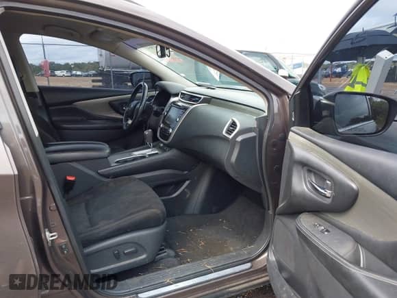 2018 Nissan Murano SV with VIN 5N1AZ2MH5JN134296, listed as a IAAI auction lot 43378643 with 155,747 mi miles and . Bid and sale history available at DreamBid. Image 5.
