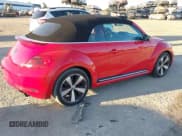 ✅ 2013 Volkswagen Beetle R-Line SEL • VIN: 3VW8T7AT5DM821445 • Lot: 43699495. Wystawiony na IAAI z przebiegiem 89 985 mil. Bezpłatny archiwum sprzedaży aukcyjnych z USA i szczegółowy raport historii pojazdu na DreamBid. Zdjęcie 4.