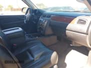 ✅ 2012 GMC Yukon XL SLT • VIN: 1GKS2KE72CR183362 • Lot: 43278959. Wystawiony na IAAI z przebiegiem 294 112 mil. Bezpłatny archiwum sprzedaży aukcyjnych z USA i szczegółowy raport historii pojazdu na DreamBid. Zdjęcie 5.