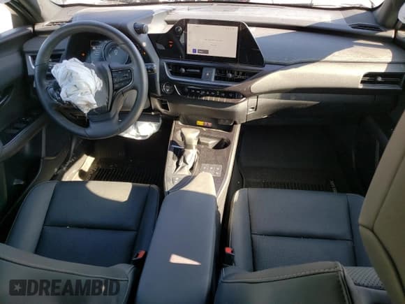 ✅ 2024 Lexus UX 250h Premium • VIN: JTHP9JBHXR2078332 • Lot: 72142744. Wystawiony na Copart z przebiegiem 7 462 mil. Bezpłatny archiwum sprzedaży aukcyjnych z USA i szczegółowy raport historii pojazdu na DreamBid. Zdjęcie 8.