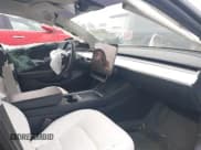 ✅ 2023 Tesla Model 3 • VIN: 5YJ3E1EAXPF658040 • Lot: 41657939. Wystawiony na IAAI z przebiegiem 39 268 mil. Bezpłatny archiwum sprzedaży aukcyjnych z USA i szczegółowy raport historii pojazdu na DreamBid. Zdjęcie 5.