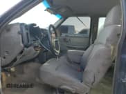 ✅ 2003 Chevrolet S-10 LS • VIN: 1GCCS19X538145019 • Лот: 49492075. Опубликован ранее на Copart с пробегом 286 260 миль. Бесплатный доступ к архиву аукционных продаж из США и подробный отчёт об истории автомобиля на DreamBid. Изображение 7.