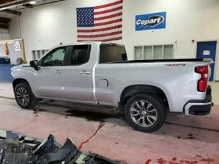 ✅ 2020 Chevrolet Silverado 1500 RST • VIN: 1GCRYEEK1LZ257675 • Lot: 66754924. Wystawiony na Copart z przebiegiem 114 282 mil. Bezpłatny archiwum sprzedaży aukcyjnych z USA i szczegółowy raport historii pojazdu na DreamBid. Zdjęcie 2.