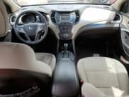 ✅ 2017 Hyundai Santa Fe 2.4L • VIN: 5NMZTDLB7HH021149 • Lot: 62263423. Wystawiony na Copart z przebiegiem 83 052 mil. Bezpłatny archiwum sprzedaży aukcyjnych z USA i szczegółowy raport historii pojazdu na DreamBid. Zdjęcie 8.