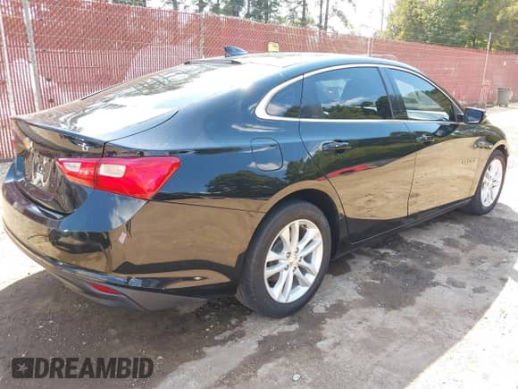 2018 Chevrolet Malibu LT с VIN 1G1ZD5ST3JF220059, выставлен на аукционе IAAI как лот 43415563 с пробегом 112 261 миль миль и . История ставок и продаж доступна на DreamBid. Изображение 4.
