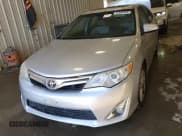 ✅ 2014 Toyota Camry XLE • VIN: 4T4BF1FK7ER373799 • Lot: 92606325. Wystawiony na Copart z przebiegiem 113 388 mil. Bezpłatny archiwum sprzedaży aukcyjnych z USA i szczegółowy raport historii pojazdu na DreamBid. Zdjęcie 14.