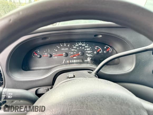 ✅ 2007 Ford Econoline Cargo Commercial • VIN: 1FTNE24L57DA36924 • Лот: 82140245. Опубликован ранее на Copart с пробегом Не указан. Бесплатный доступ к архиву аукционных продаж из США и подробный отчёт об истории автомобиля на DreamBid. Изображение 8.