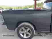 2013 Ram 1500 Express z VIN 3C6JR6AT0DG507821, wystawiony jako IAAI lot #42708345 z przebiegiem 183 346 mil mil oraz . Historia ofert i sprzedaży dostępna na DreamBid. Obrazek 12.