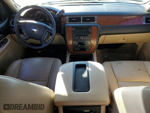 ✅ 2008 Chevrolet Avalanche 1LT • VIN: 3GNEC12JX8G124431 • Лот: 73767814. Опубликован ранее на Copart с пробегом Не указан. Бесплатный доступ к архиву аукционных продаж из США и подробный отчёт об истории автомобиля на DreamBid. Изображение 8.