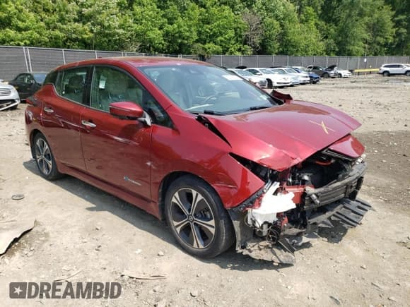 ✅ 2018 Nissan LEAF SL • VIN: 1N4AZ1CP2JC305353 • Lot: 52725133. Wystawiony na Copart z przebiegiem 37 751 mil. Bezpłatny archiwum sprzedaży aukcyjnych z USA i szczegółowy raport historii pojazdu na DreamBid. Zdjęcie 4.