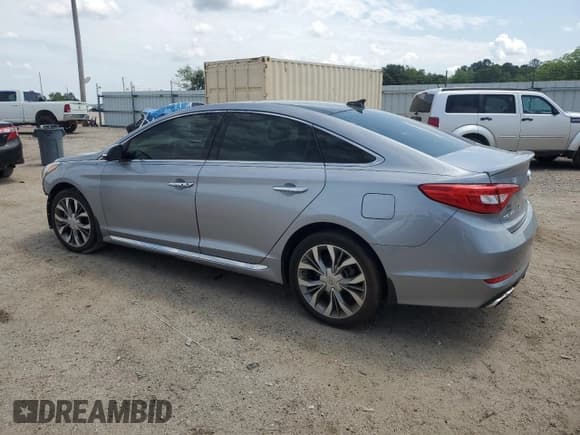 ✅ 2015 Hyundai Sonata Sport • VIN: 5NPE34AB8FH137591 • Lot: 55794115. Wystawiony na Copart z przebiegiem 107 843 mil. Bezpłatny archiwum sprzedaży aukcyjnych z USA i szczegółowy raport historii pojazdu na DreamBid. Zdjęcie 2.