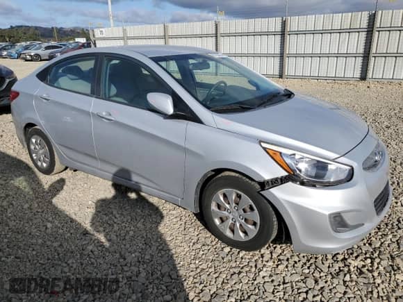 2017 Hyundai Accent SE with VIN KMHCT4AE2HU169846, listed as a Copart auction lot 80182485 with 96,489 mi miles and Salvage title. Bid and sale history available at DreamBid. Image 4.
