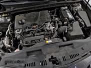 ✅ 2019 Toyota Camry SE • VIN: 4T1B11HK0KU739328 • Лот: 91881855. Опубликован ранее на Copart с пробегом 92 758 миль. Бесплатный доступ к архиву аукционных продаж из США и подробный отчёт об истории автомобиля на DreamBid. Изображение 14.