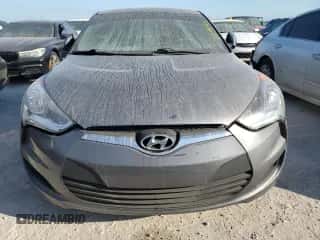 2016 Hyundai Veloster с VIN KMHTC6AD7GU300528, выставлен на аукционе Copart как лот 76199764 с пробегом Не указан миль и Списание • Salvage title. История ставок и продаж доступна на DreamBid. Изображение 5.