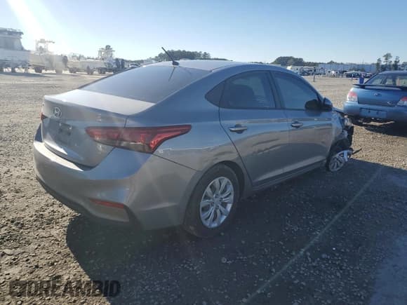 ✅ 2021 Hyundai Accent SE • VIN: 3KPC24A67ME152789 • Лот: 41467495. Опубликован ранее на Copart с пробегом 175 397 миль. Бесплатный доступ к архиву аукционных продаж из США и подробный отчёт об истории автомобиля на DreamBid. Изображение 3.