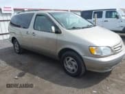 ✅ 2001 Toyota Sienna LE • VIN: 4T3ZF13C61U383974 • Lot: 42918745. Listed on IAAI with 273,722 mi. Free auction sales archive from the USA and detailed vehicle history report at DreamBid. Image 1.