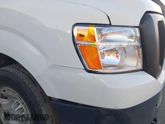 ✅ 2018 Nissan NV Cargo SV • VIN: 1N6AF0LY0JN807978 • Лот: 43808484. Опубликован ранее на IAAI с пробегом 98 727 миль. Бесплатный доступ к архиву аукционных продаж из США и подробный отчёт об истории автомобиля на DreamBid. Изображение 6.