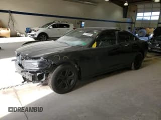 ✅ 2022 Dodge Charger SXT • VIN: 2C3CDXBG0NH201778 • Lot: 91100405. Wystawiony na Copart z przebiegiem 83 361 mil. Bezpłatny archiwum sprzedaży aukcyjnych z USA i szczegółowy raport historii pojazdu na DreamBid. Zdjęcie 1.