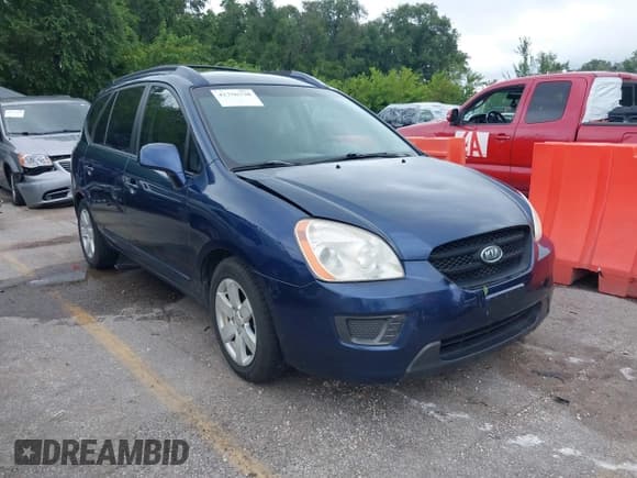 ✅ 2007 Kia Rondo EX • VIN: KNAFG526977096908 • Lot: 42756730. Wystawiony na IAAI z przebiegiem 179 432 mil. Bezpłatny archiwum sprzedaży aukcyjnych z USA i szczegółowy raport historii pojazdu na DreamBid. Zdjęcie 1.