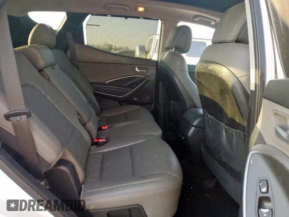 ✅ 2017 Hyundai Santa Fe 2.4L • VIN: 5XYZUDLB0HG400694 • Lot: 86504635. Listed on Copart with 174,876 mi. Free auction sales archive from the USA and detailed vehicle history report at DreamBid. Image 11.