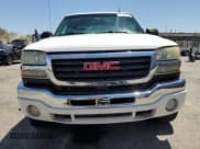 ✅ 2003 GMC Sierra 2500HD SLT • VIN: 1GTHK29U93E120949 • Lot: 61807725. Wystawiony na Copart z przebiegiem 96 894 mil. Bezpłatny archiwum sprzedaży aukcyjnych z USA i szczegółowy raport historii pojazdu na DreamBid. Zdjęcie 5.