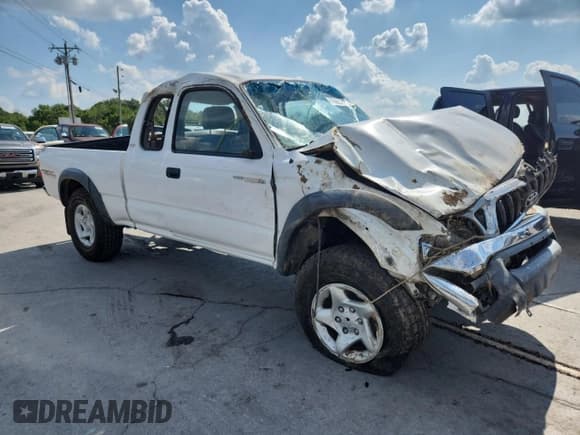 ✅ 2001 Toyota Tacoma PreRunner • VIN: 5TESN92N61Z860803 • Lot: 66685715. Wystawiony na Copart z przebiegiem 235 942 mil. Bezpłatny archiwum sprzedaży aukcyjnych z USA i szczegółowy raport historii pojazdu na DreamBid. Zdjęcie 4.