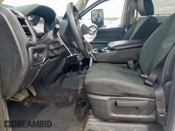 ✅ 2020 Ram 2500 Tradesman • VIN: 3C6UR5HLXLG250095 • Lot: 54926235. Listed on Copart with 197,992 mi. Free auction sales archive from the USA and detailed vehicle history report at DreamBid. Image 7.