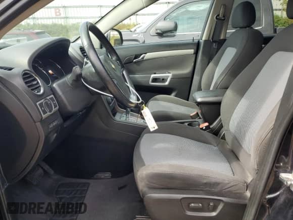 2012 Chevrolet Captiva Sport LS z VIN 3GNAL2EK4CS552414, wystawiony jako Copart lot #70188984 z przebiegiem 84 697 mil mil oraz Czysty tytuł • Clean title. Historia ofert i sprzedaży dostępna na DreamBid. Obrazek 7.