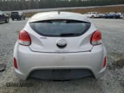 ✅ 2015 Hyundai Veloster • VIN: KMHTC6AD3FU243422 • Lot: 82649744. Wystawiony na Copart z przebiegiem 91 108 mil. Bezpłatny archiwum sprzedaży aukcyjnych z USA i szczegółowy raport historii pojazdu na DreamBid. Zdjęcie 6.