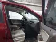 ✅ 2008 Ford Taurus X SEL • VIN: 1FMDK05W68GA40283 • Lot: 42372357. Listed on IAAI with 114,094 mi. Free auction sales archive from the USA and detailed vehicle history report at DreamBid. Image 5.