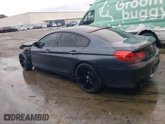 ✅ 2015 BMW M6 • VIN: WBS6C9C5XFD467854 • Lot: 86177724. Wystawiony na Copart z przebiegiem 55 789 mil. Bezpłatny archiwum sprzedaży aukcyjnych z USA i szczegółowy raport historii pojazdu na DreamBid. Zdjęcie 2.