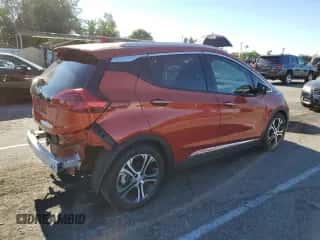 2020 Chevrolet Bolt EV Premier z VIN 1G1FZ6S00L4121276, wystawiony jako Copart lot #77810823 z przebiegiem 37 406 mil mil oraz . Historia ofert i sprzedaży dostępna na DreamBid. Obrazek 3.