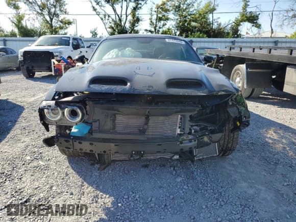 ✅ 2023 Dodge Challenger SRT Hellcat Jailbreak • VIN: 2C3CDZC9XPH601555 • Lot: 87476035. Wystawiony na Copart z przebiegiem 474 mil. Bezpłatny archiwum sprzedaży aukcyjnych z USA i szczegółowy raport historii pojazdu na DreamBid. Zdjęcie 5.