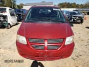 ✅ 2007 Dodge Grand Caravan SE • VIN: 1D4GP24R67B194503 • Lot: 89518055. Wystawiony na Copart z przebiegiem 180 936 mil. Bezpłatny archiwum sprzedaży aukcyjnych z USA i szczegółowy raport historii pojazdu na DreamBid. Zdjęcie 5.
