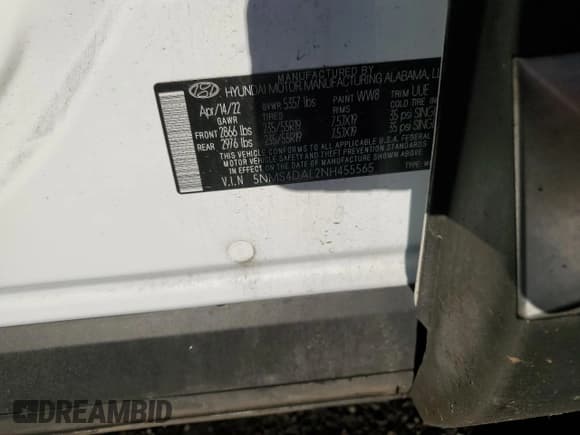 ✅ 2022 Hyundai Santa Fe Limited • VIN: 5NMS4DAL2NH455565 • Lot: 80160773. Wystawiony na Copart z przebiegiem 15 955 mil. Bezpłatny archiwum sprzedaży aukcyjnych z USA i szczegółowy raport historii pojazdu na DreamBid. Zdjęcie 15.