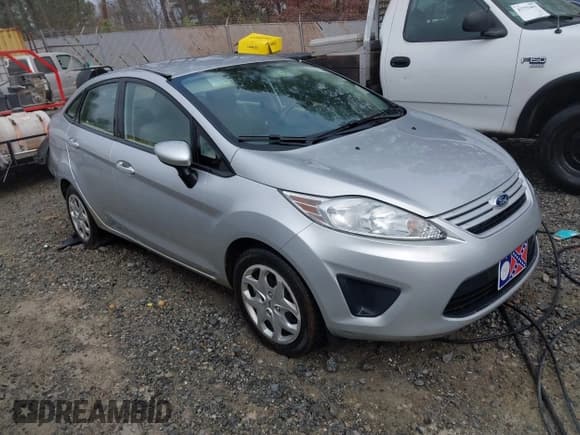 ✅ 2013 Ford Fiesta S • VIN: 3FADP4AJ4DM218141 • Lot: 43708496. Listed on IAAI with 117,694 mi. Free auction sales archive from the USA and detailed vehicle history report at DreamBid. Image 1.