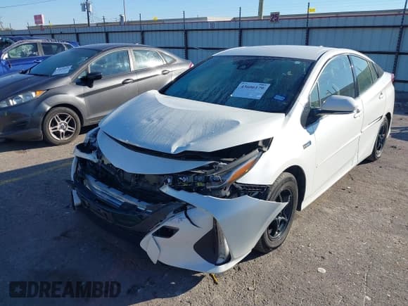 ✅ 2017 Toyota Prius Advanced • VIN: JTDKARFP0H3025277 • Lot: 43606179. Listed on IAAI with 93,334 mi. Free auction sales archive from the USA and detailed vehicle history report at DreamBid. Image 17.