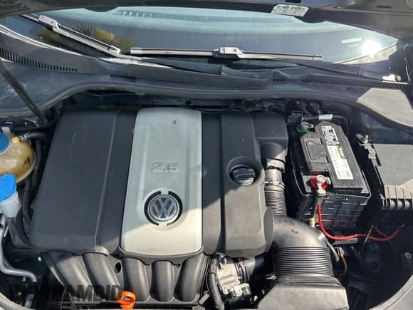 ✅ 2009 Volkswagen Jetta SE • VIN: 3VWRM71K89M145377 • Lot: 66104525. Listed on Copart with 161,429 mi. Free auction sales archive from the USA and detailed vehicle history report at DreamBid. Image 7.