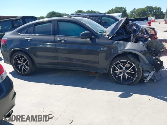 ✅ 2021 Mercedes-Benz GLC 43 AMG • VIN: W1N0J6EB8MG001588 • Лот: 42827168. Опубликован ранее на IAAI с пробегом 42 282 миль. Бесплатный доступ к архиву аукционных продаж из США и подробный отчёт об истории автомобиля на DreamBid. Изображение 13.