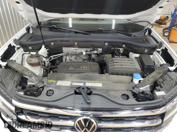 ✅ 2021 Volkswagen Atlas SE • VIN: 1V2WC2CA8MC209989 • Lot: 91039335. Wystawiony na Copart z przebiegiem 34 579 mil. Bezpłatny archiwum sprzedaży aukcyjnych z USA i szczegółowy raport historii pojazdu na DreamBid. Zdjęcie 12.