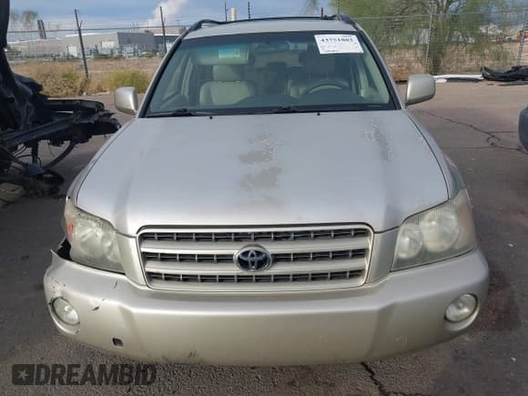 ✅ 2002 Toyota Highlander • VIN: JTEGF21A120060478 • Lot: 43751802. Listed on IAAI with 199,095 mi. Free auction sales archive from the USA and detailed vehicle history report at DreamBid. Image 12.