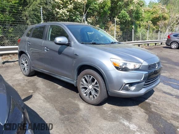 ✅ 2017 Mitsubishi Outlander SE • VIN: JA4AP3AW4HZ040409 • Lot: 42064244. Listed on IAAI with 90,948 mi. Free auction sales archive from the USA and detailed vehicle history report at DreamBid. Image 1.