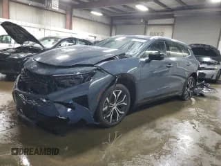 ✅ 2025 Toyota Crown XLE • VIN: JTDACAAJ3S3007535 • Lot: 92850935. Listed on Copart with 33,475 mi. Free auction sales archive from the USA and detailed vehicle history report at DreamBid. Image 1.