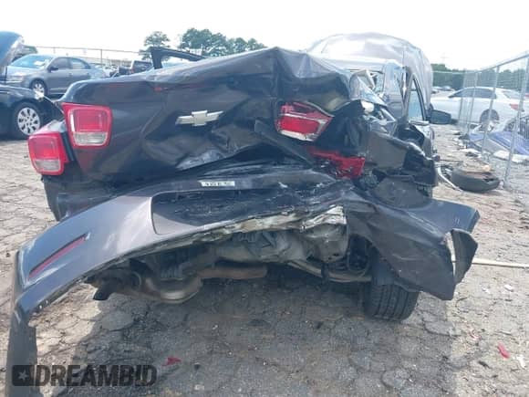 2013 Chevrolet Malibu LS z VIN 1G11A5SA1DF208274, wystawiony jako IAAI lot #42796328 z przebiegiem 159 118 mil mil oraz . Historia ofert i sprzedaży dostępna na DreamBid. Obrazek 6.