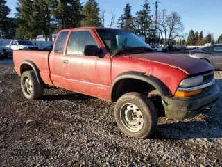 ✅ 2001 Chevrolet S-10 LS ZR2 • VIN: 1GCCT19W818161992 • Лот: 87774135. Опубликован ранее на Copart с пробегом Не указан. Бесплатный доступ к архиву аукционных продаж из США и подробный отчёт об истории автомобиля на DreamBid. Изображение 4.